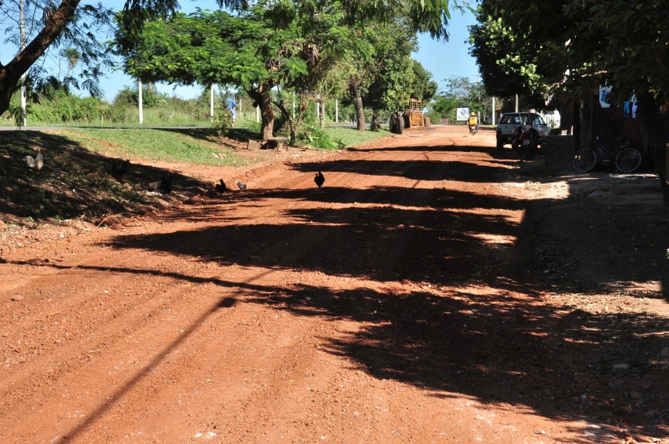 Secretarias de Obras e de Saúde realizam ações na Vila Machado