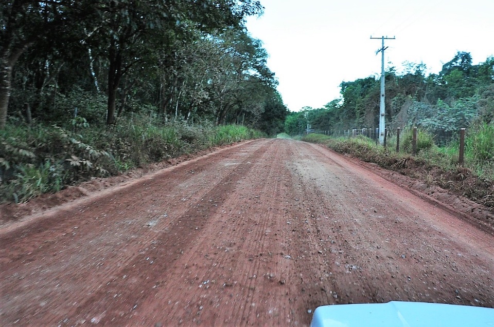 Secretaria de Obras está patrolando estrada do Sucuri