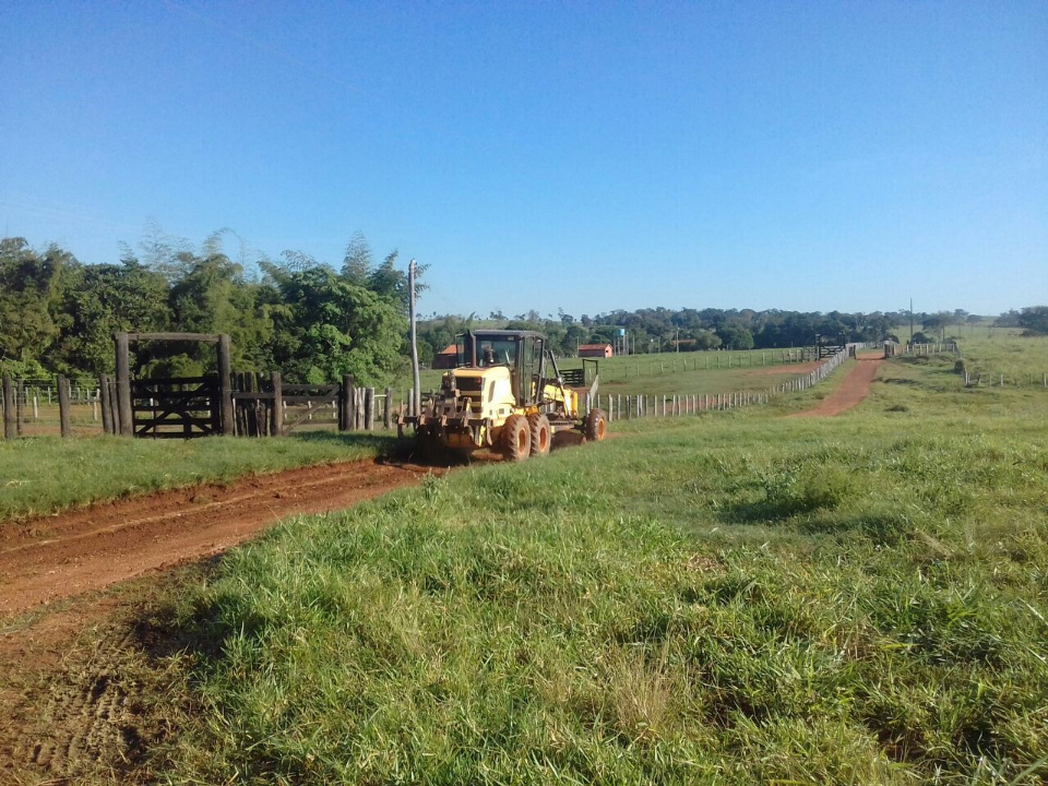 Secretaria de Obras dá continuidade à recuperação de estradas