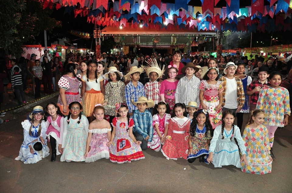 Educação agradece colaboradores do "3º Arraiá da SEMEC"