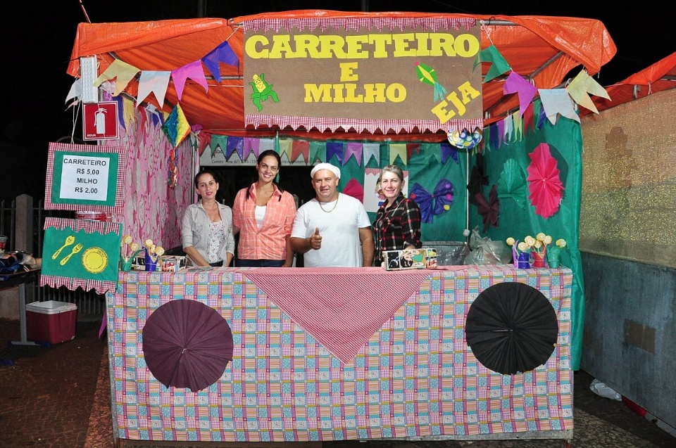 Educação agradece colaboradores do "3º Arraiá da SEMEC"
