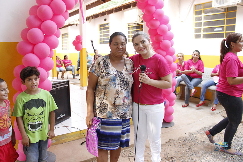 Ação de combate ao câncer de mama é realizada em ESF de Bonito