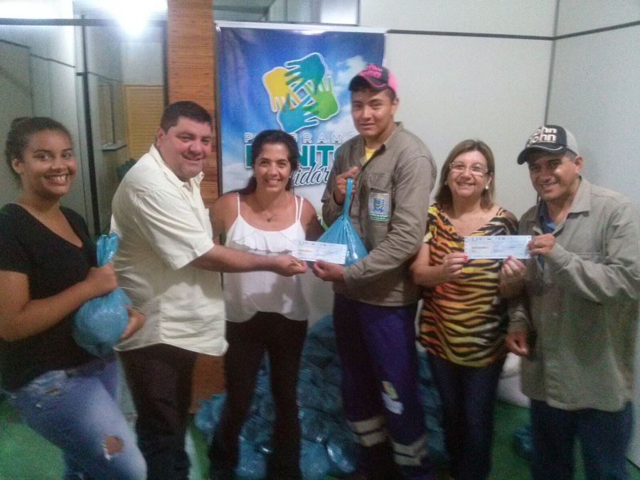Prefeitura de Bonito faz entrega de feijão às entidades sociais