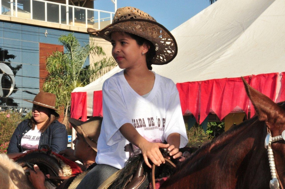 Cavalgada e pedalada comemoram a 91ª Festa de São Pedro