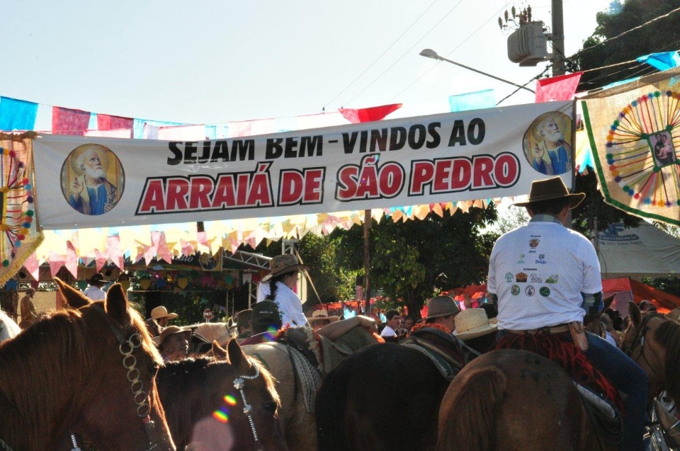 Cavalgada e pedalada comemoram a 91ª Festa de São Pedro