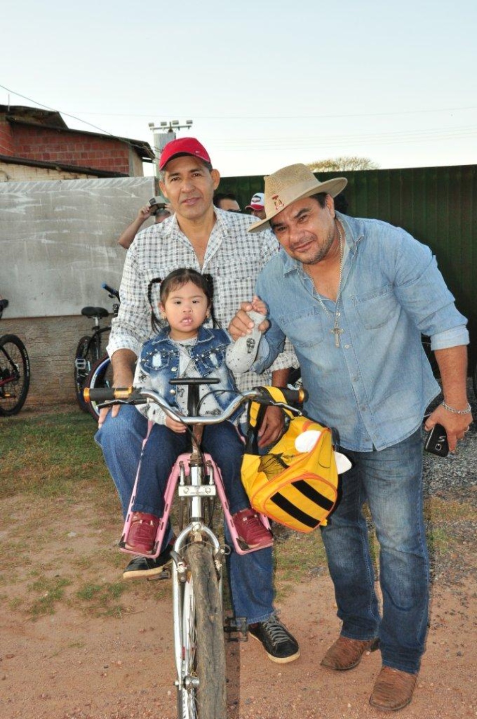 Cavalgada e pedalada comemoram a 91ª Festa de São Pedro