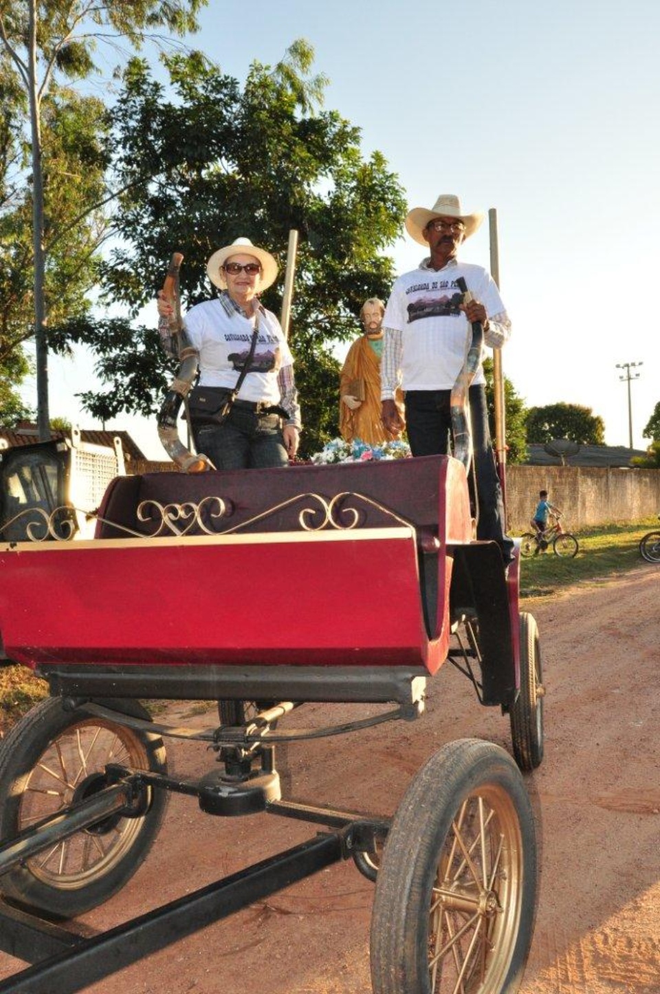Cavalgada e pedalada comemoram a 91ª Festa de São Pedro