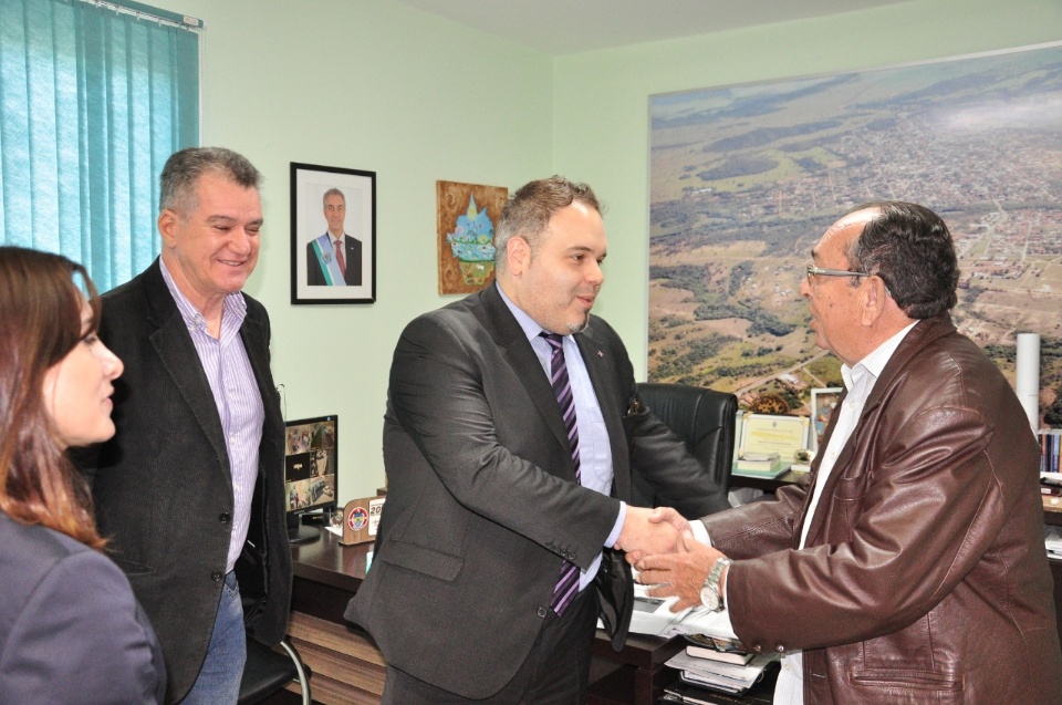 Prefeito recebe cônsul do Grão Ducado de Luxemburgo