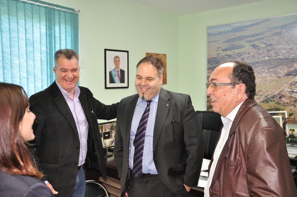 Prefeito recebe cônsul do Grão Ducado de Luxemburgo