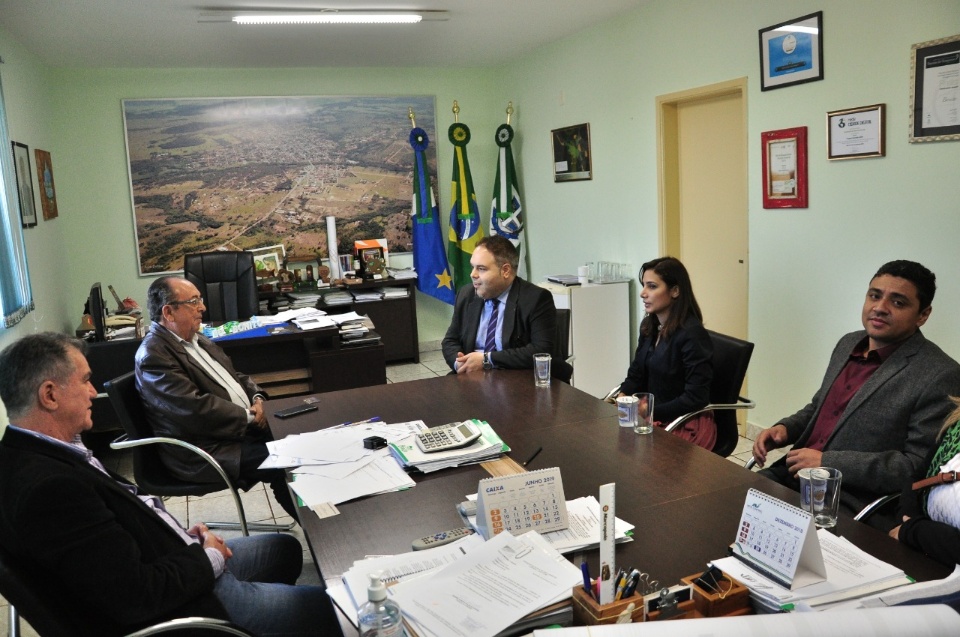 Prefeito recebe cônsul do Grão Ducado de Luxemburgo