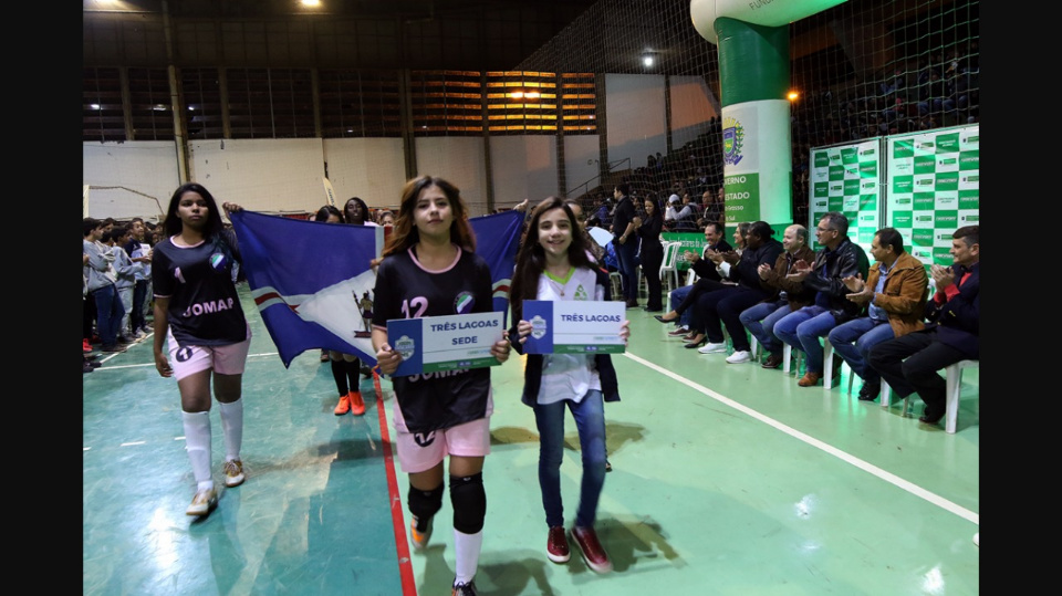 Atletas de Bonito participam de Jogos Escolares da Juventude