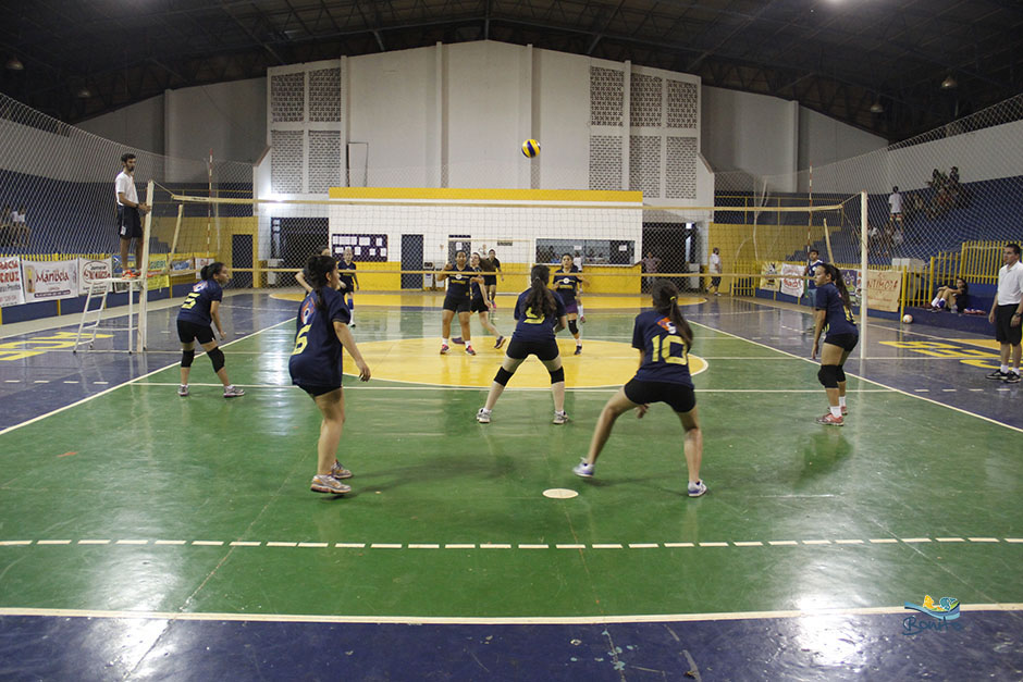 Confira a galeria de fotos das finais do vôlei na Copa ACEB