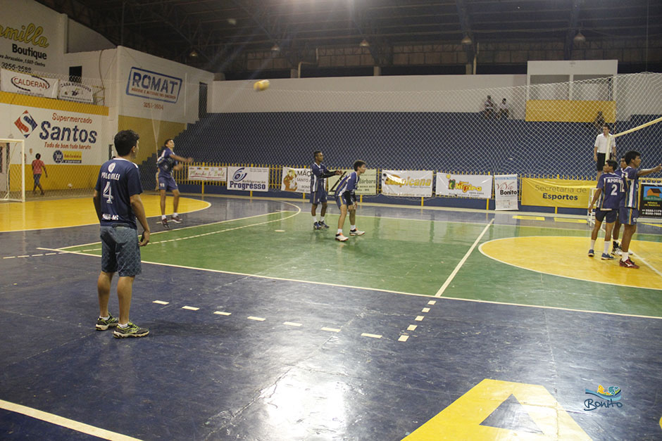 Confira a galeria de fotos das finais do vôlei na Copa ACEB