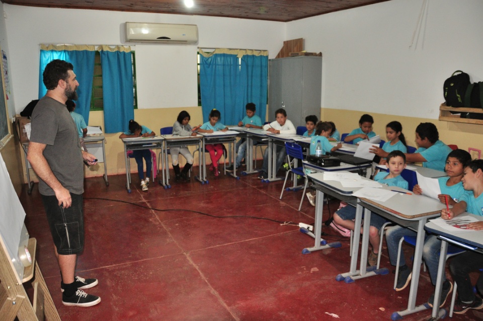 Escola Vitalina Vargas recebe oficinas do 20º Festival de Inverno