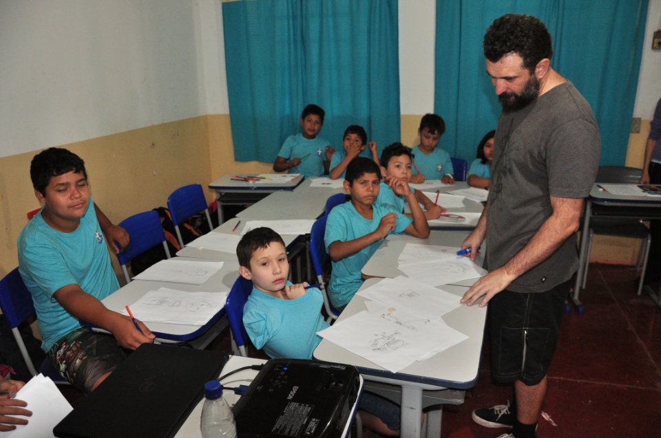 Escola Vitalina Vargas recebe oficinas do 20º Festival de Inverno