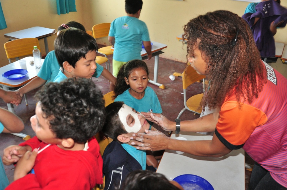 Escola Vitalina Vargas recebe oficinas do 20º Festival de Inverno