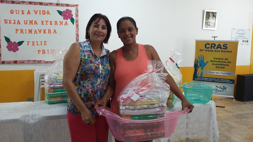 Assistência Social faz entrega de kits bebê para as gestantes participantes do Paif
