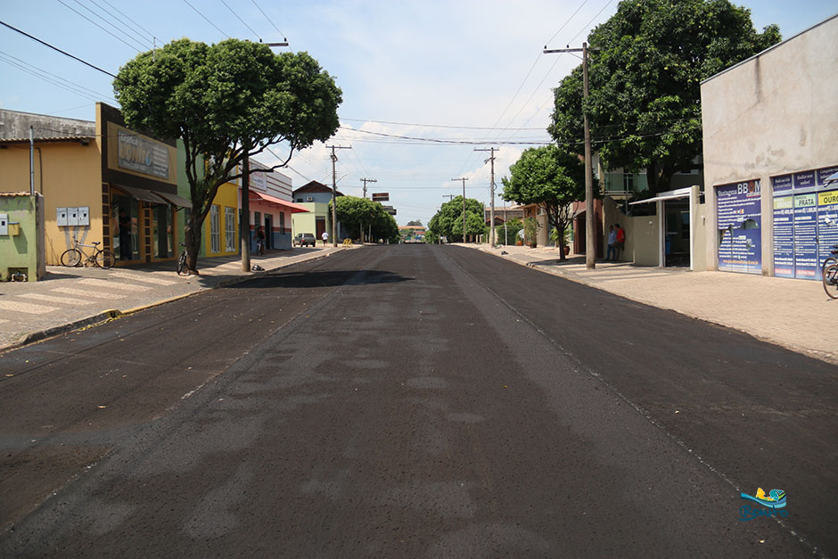 Prefeitura realiza recapeamento asfáltico na Cidade de Bonito