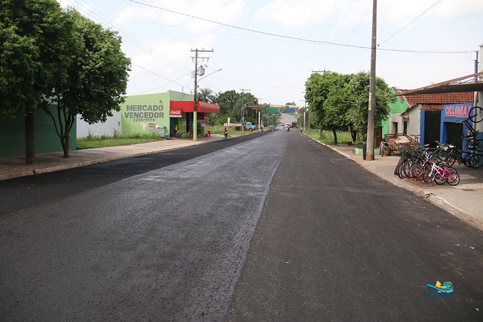 Prefeitura realiza recapeamento asfáltico na Cidade de Bonito