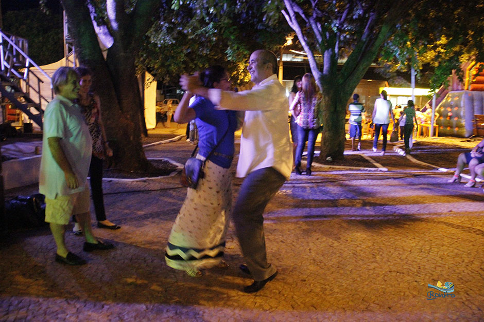 Abertura do 14º Festival da Guavira contou com muita música, feira gastronômica e exposições.
