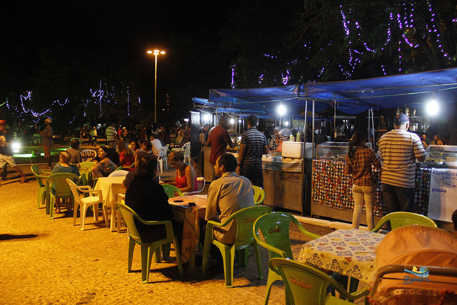 Abertura do 14º Festival da Guavira contou com muita música, feira gastronômica e exposições.
