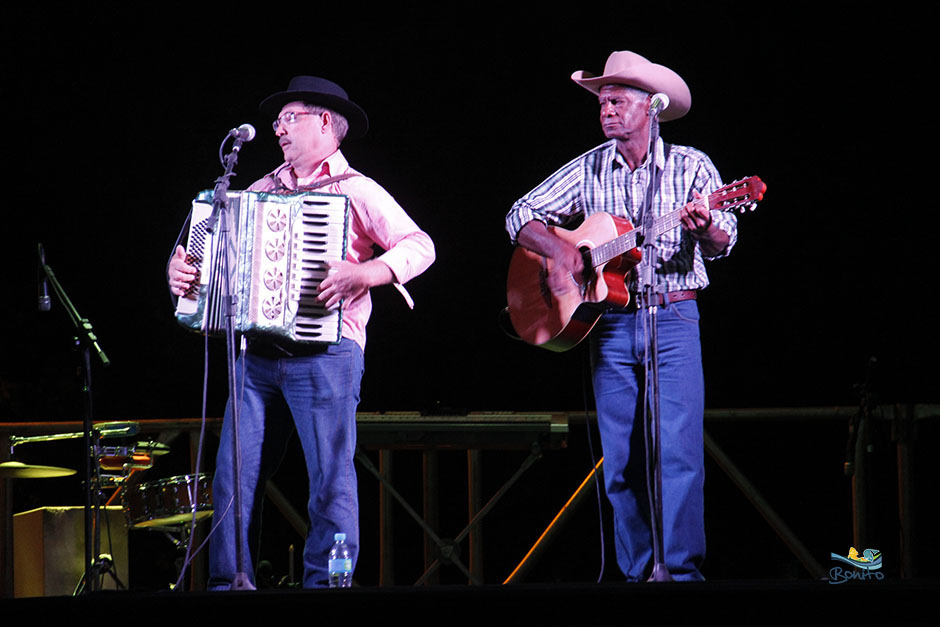 Abertura do 14º Festival da Guavira contou com muita música, feira gastronômica e exposições.