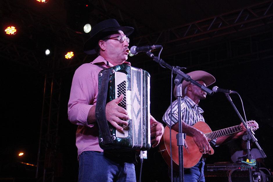 Abertura do 14º Festival da Guavira contou com muita música, feira gastronômica e exposições.