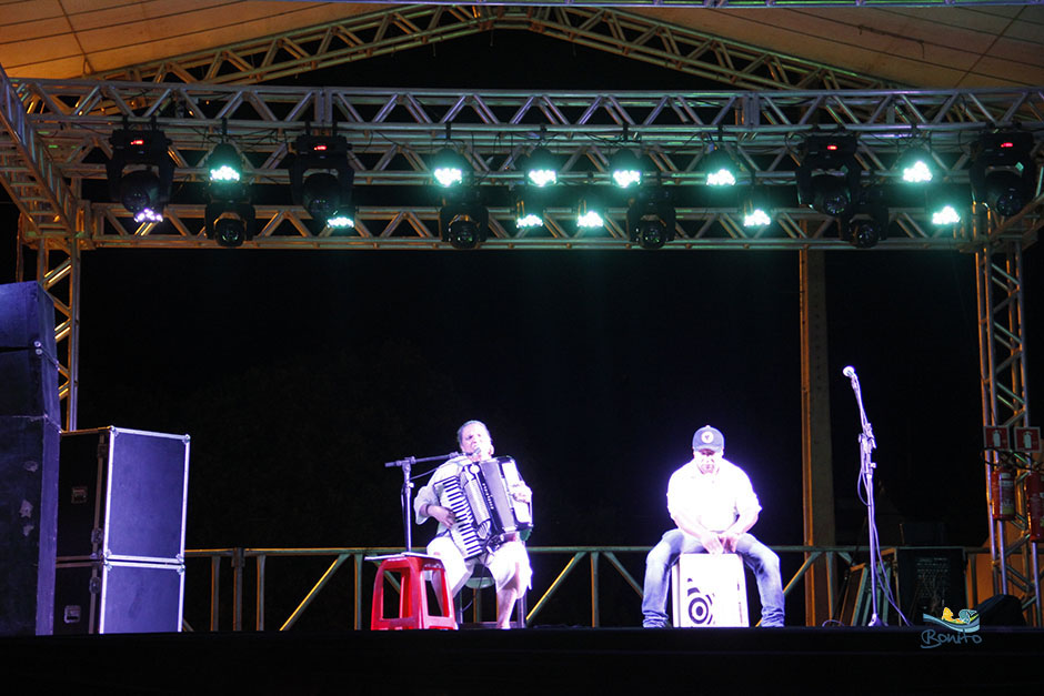 Abertura do 14º Festival da Guavira contou com muita música, feira gastronômica e exposições.