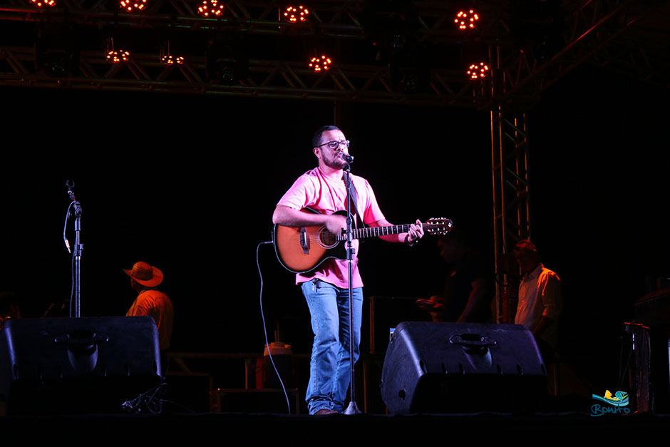 Galeria de fotos do 2º dia do Festival da Guavira 2015