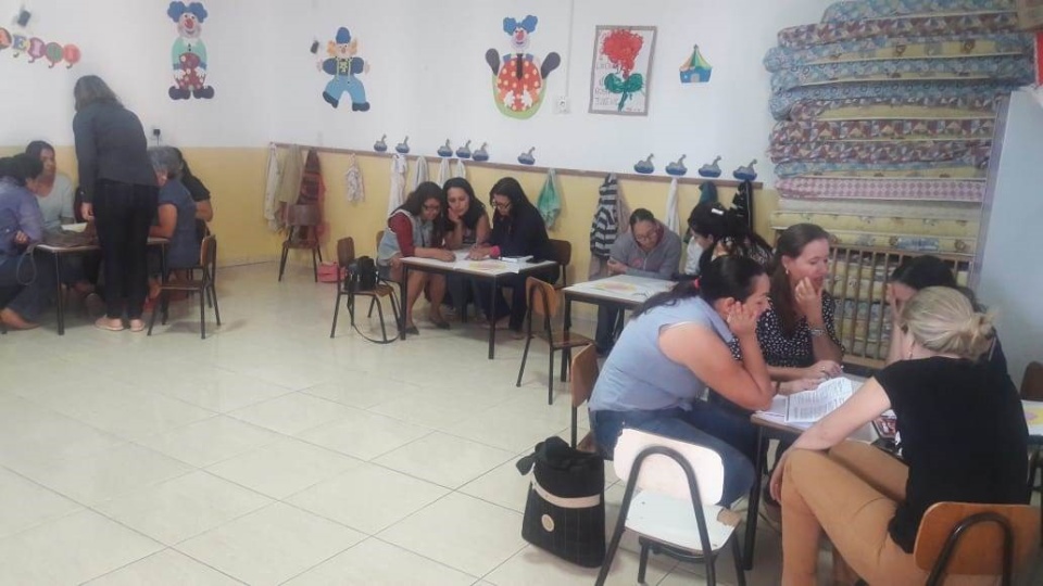 Educadores participam do III Módulo da Formação Continuada