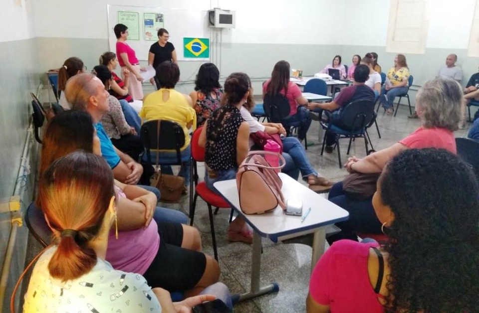Educadores participam do III Módulo da Formação Continuada