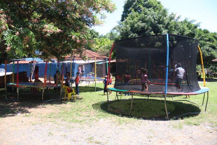 Assistência Social realiza festa no Balneário Municipal de Bonito