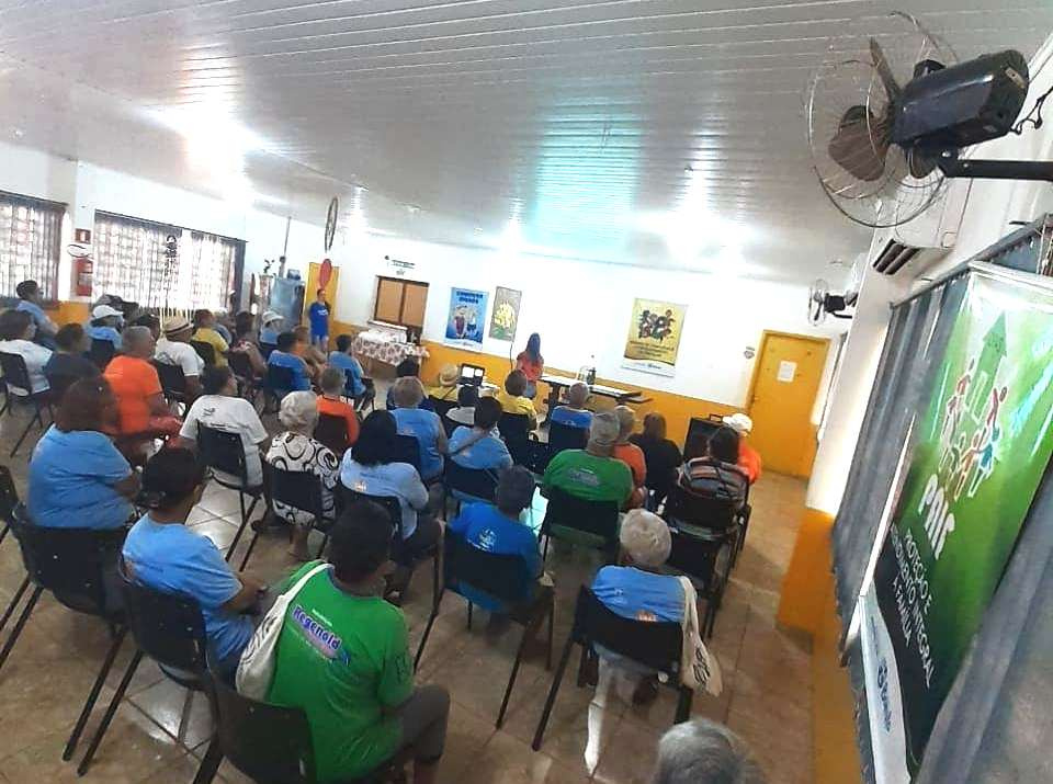 SAS realiza atividades em comemoração ao Dia do Idoso