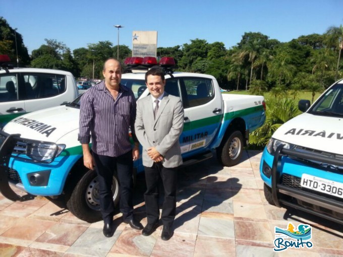 Prefeitura de Bonito recebe viaturas em solenidade que aconteceu em Campo Grande