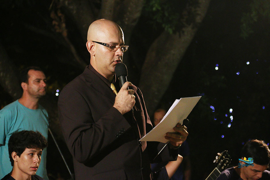 Noite de Concerto Natalino e prêmios na Praça da Liberdade em Bonito