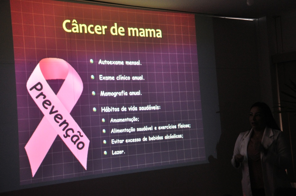 Hospital Darci João Bigaton realiza palestra para servidoras