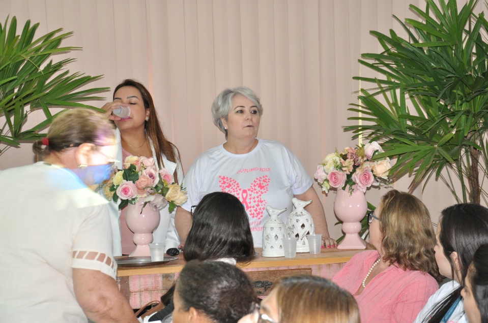 Hospital Darci João Bigaton realiza palestra para servidoras