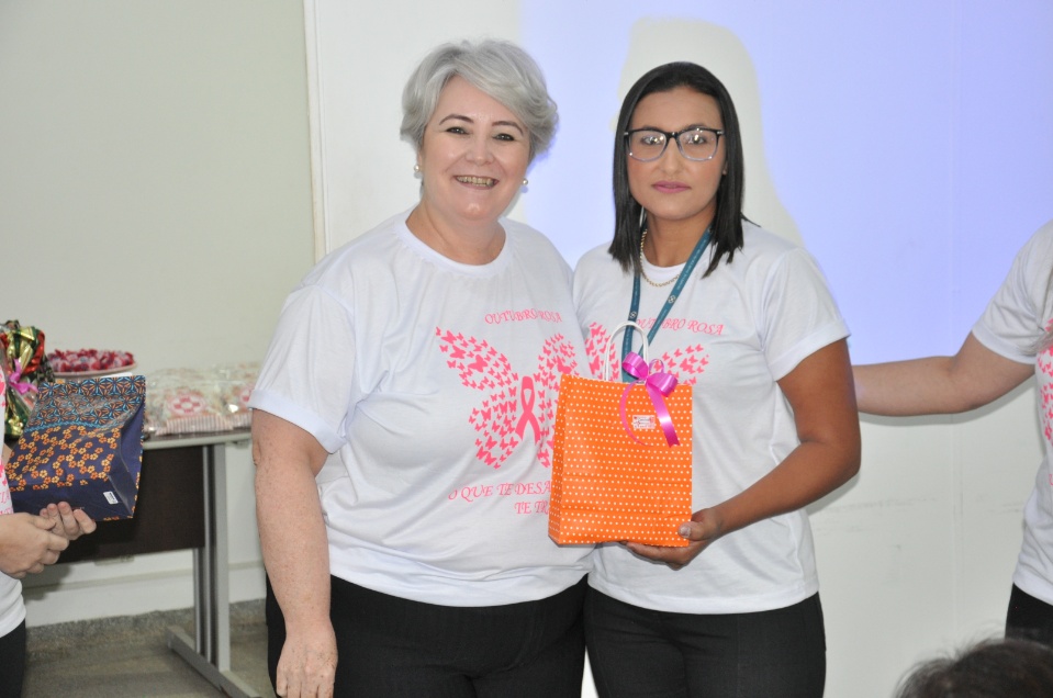 Hospital Darci João Bigaton realiza palestra para servidoras