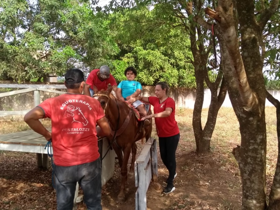 CEIs e escolas municipais realizam a 2ª Semana do Brincar