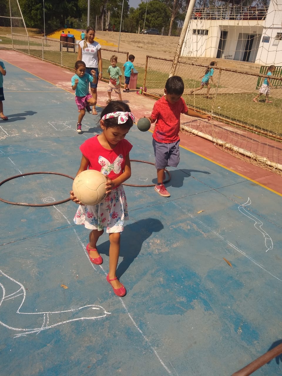 CEIs e escolas municipais realizam a 2ª Semana do Brincar