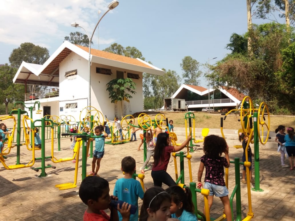 CEIs e escolas municipais realizam a 2ª Semana do Brincar