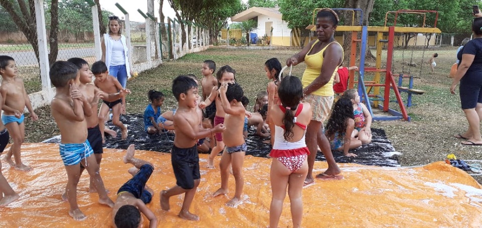 CEIs e escolas municipais realizam a 2ª Semana do Brincar