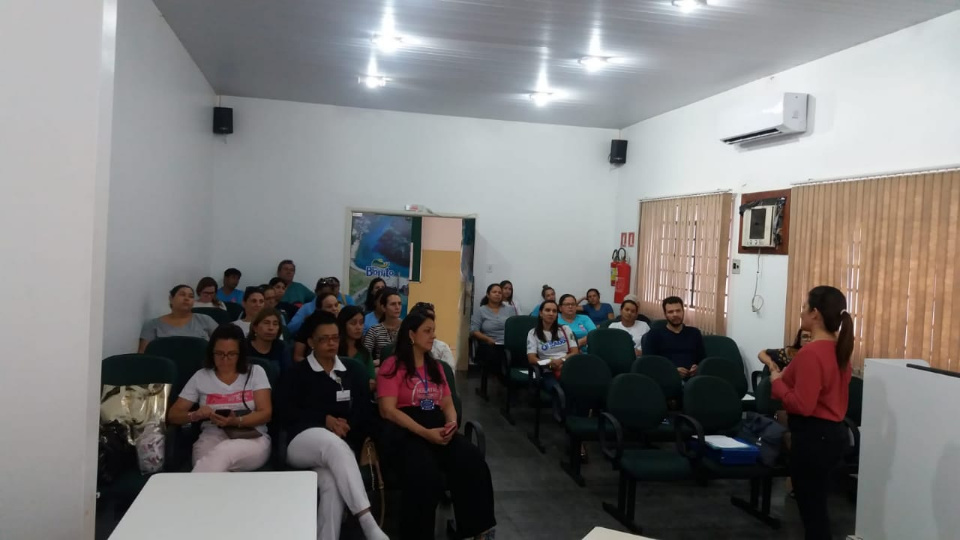 Campanha realiza palestra para servidores da Secretaria de Saúde