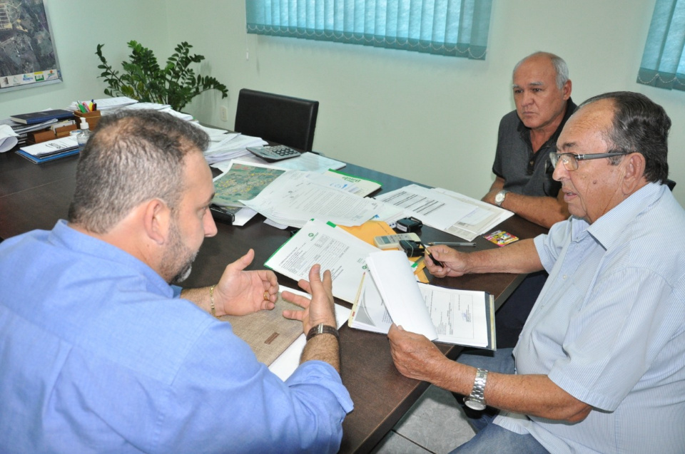 Prefeito recebe representante da Diretoria Regional do SESC