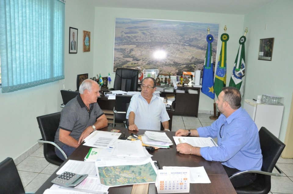 Prefeito recebe representante da Diretoria Regional do SESC