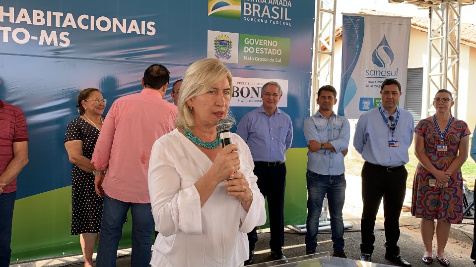 Governo estadual e prefeitura entregam Residencial Rio Bonito I