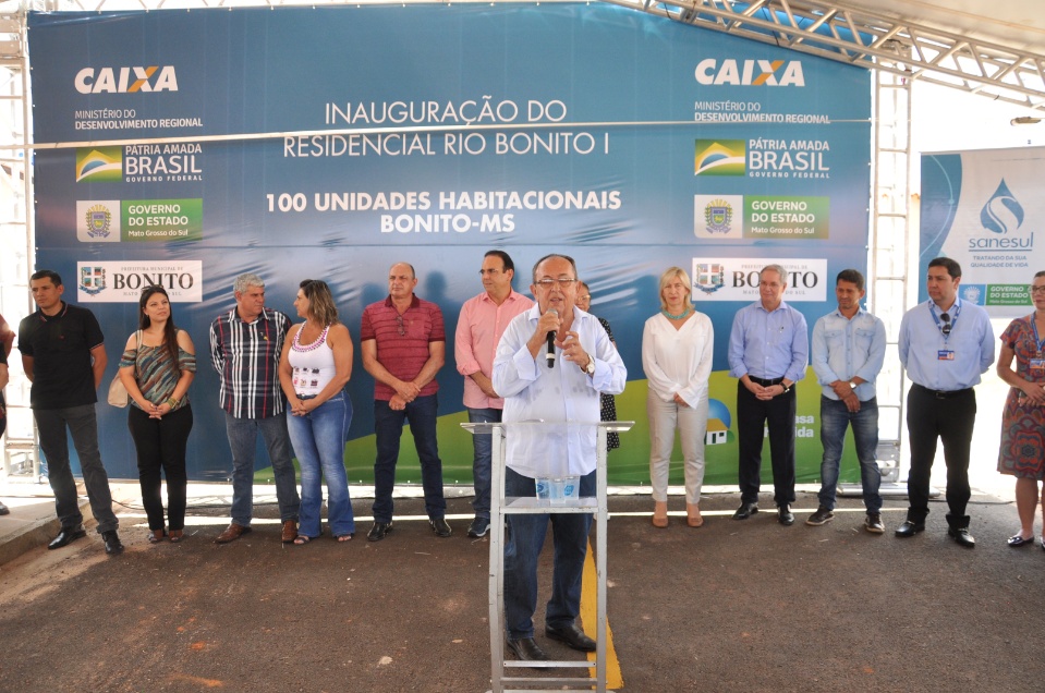 Governo estadual e prefeitura entregam Residencial Rio Bonito I