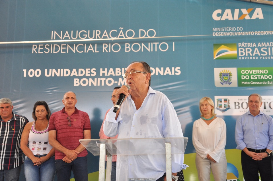 Governo estadual e prefeitura entregam Residencial Rio Bonito I