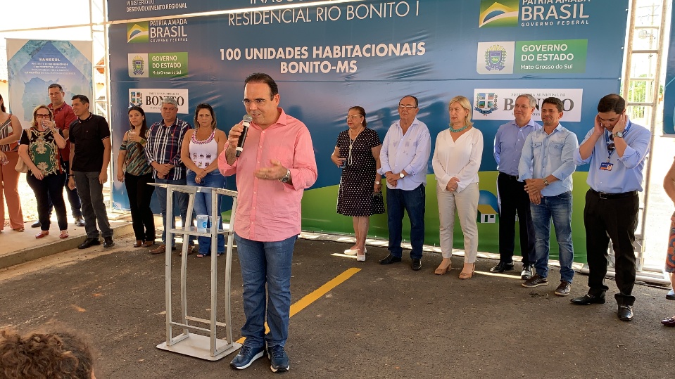 Governo estadual e prefeitura entregam Residencial Rio Bonito I