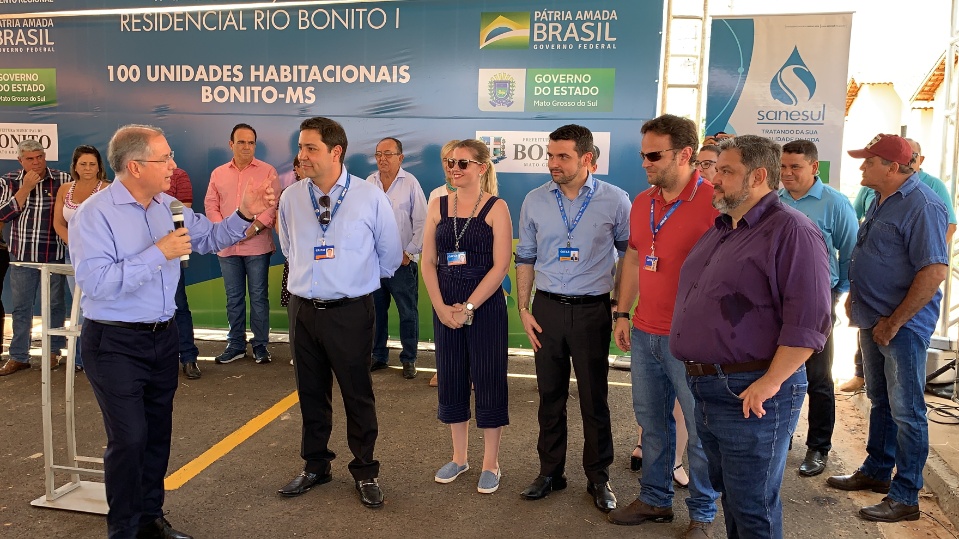 Governo estadual e prefeitura entregam Residencial Rio Bonito I